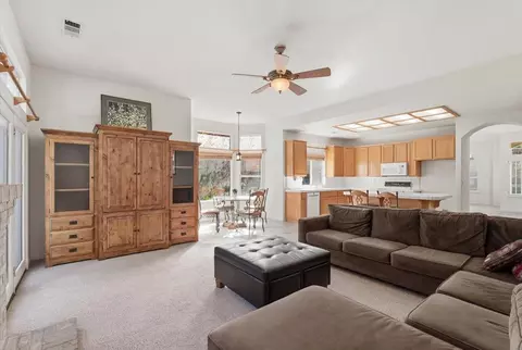 Living - 1903 Alex Way, Turlock, CA 95382 photo 4 of 4
