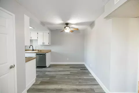 Dining - 1313 Floyd Ave #122, Modesto, CA 95355 photo 1 of 3