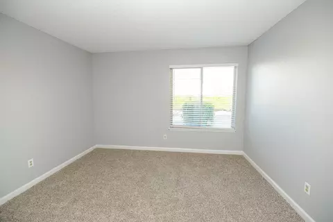 Bedroom - 1313 Floyd Ave #122, Modesto, CA 95355 photo 4 of 5