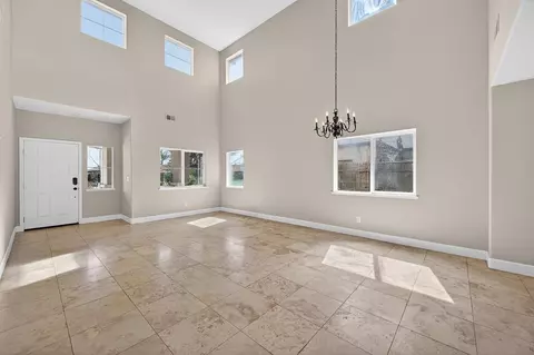 Living - 1619 7th St, Hughson, CA 95326 photo 2 of 9