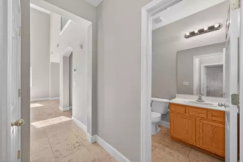 Entry Way - 1619 7th St, Hughson, CA 95326 photo 6 of 6