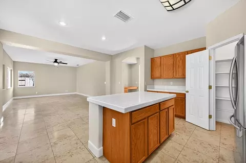 Living - 1619 7th St, Hughson, CA 95326 photo 5 of 9