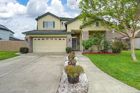 1922 Northgate Dr, Manteca, CA 95336