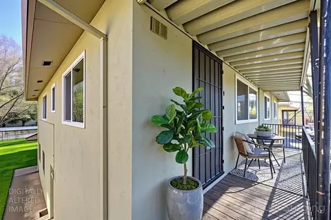 10803 Coloma Rd #4, Rancho Cordova, CA 95670