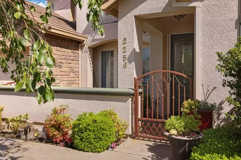 Exterior - 2256 Heavenly Way, Lodi, CA 95242 photo 2 of 12