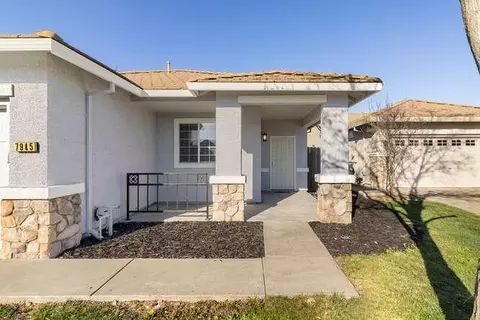 7945 Neyland Ct, Sacramento, CA 95829