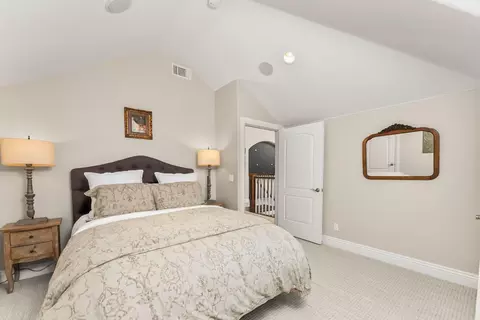 Bedroom - 1620 Gary Way, Carmichael, CA 95608 photo 6 of 8