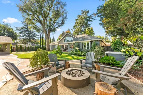 Exterior - 1620 Gary Way, Carmichael, CA 95608 photo 14 of 21