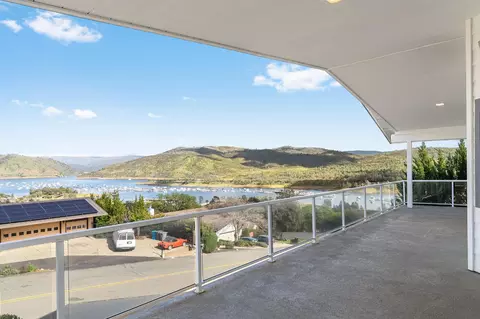 5370 Royal Oaks Dr, Oroville, CA 95966