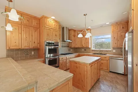 Kitchen - 1234 Jackson Gate Rd, Jackson, CA 95642 photo 1 of 5