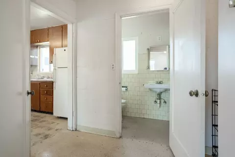 Entry Way - 33 E Gridley Rd, Gridley, CA 95948 photo 1 of 2