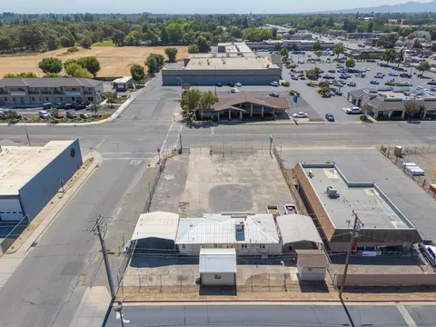 View/Area - 33 E Gridley Rd, Gridley, CA 95948 photo 1 of 5