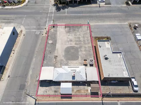 Exterior - 33 E Gridley Rd, Gridley, CA 95948 photo 7 of 12