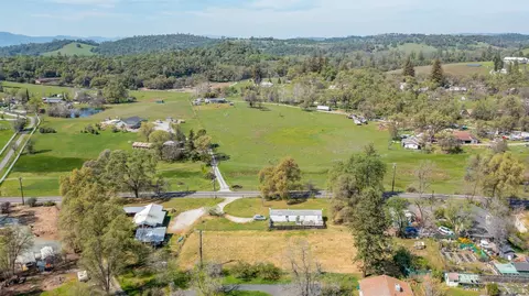 View/Area - 20991 Jamestown Rd, Sonora, CA 95370 photo 9 of 12