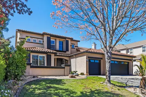 108 Diamond Grove Ct, Roseville, CA 95747