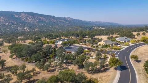 View/Area - 184 Quail Creek Ter, Copperopolis, CA 95228 photo 3 of 6