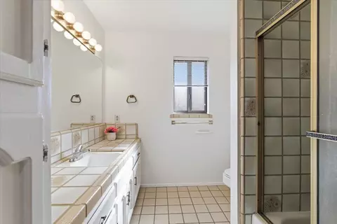 Bath - 2315 W Vine St, Lodi, CA 95242 photo 2 of 2
