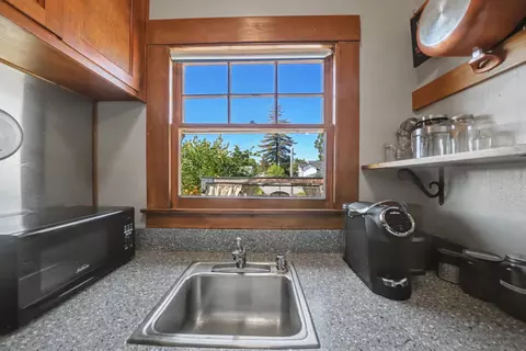 Kitchen - 85 Broad St, Sutter Creek, CA 95685 photo 7 of 7