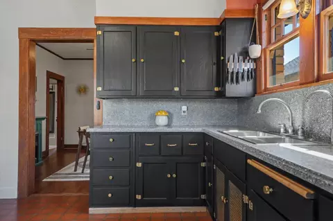 Kitchen - 85 Broad St, Sutter Creek, CA 95685 photo 1 of 7