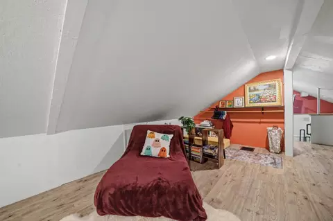 Bedroom - 85 Broad St, Sutter Creek, CA 95685 photo 11 of 14