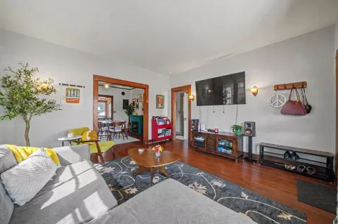 Living - 85 Broad St, Sutter Creek, CA 95685 photo 4 of 5