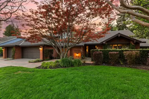 9125 Shady Hollow Way, Fair Oaks, CA 95628