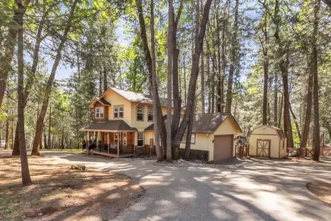 5120 Happy Pines Dr, Foresthill, CA 95631