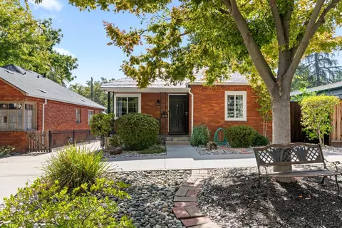 2214 U St, Sacramento, CA 95818