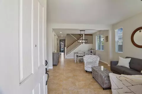 Entry Way - 1047 Lindo Ct, Manteca, CA 95337 photo 1 of 6