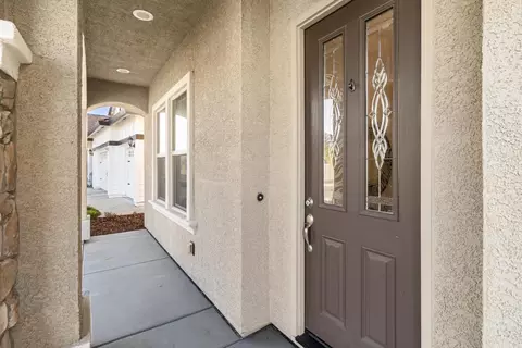 1508 Syracuse Dr, Rocklin, CA 95765 photo 2