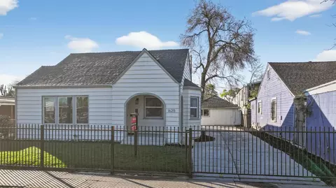 Exterior - 1620 E Harding Way, Stockton, CA 95205 photo 5 of 7