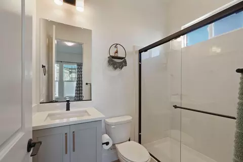 Bath - 3242 Shrute Dr, Lathrop, CA 95330 photo 2 of 8