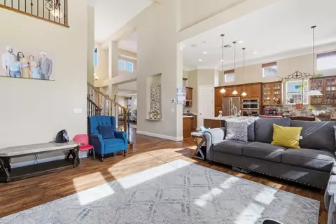 Entry Way - 848 W Santos Ave, Ripon, CA 95366 photo 3 of 7
