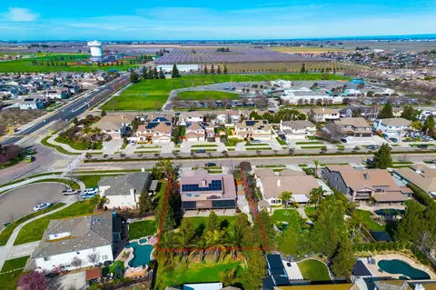 View/Area - 848 W Santos Ave, Ripon, CA 95366 photo 13 of 15