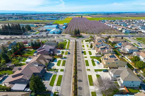 View/Area - 848 W Santos Ave, Ripon, CA 95366 photo 11 of 15