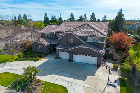 View/Area - 848 W Santos Ave, Ripon, CA 95366 photo 3 of 15