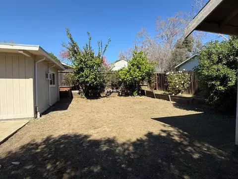 Exterior - 2816 Glenside Dr, Concord, CA 94520 photo 2 of 6
