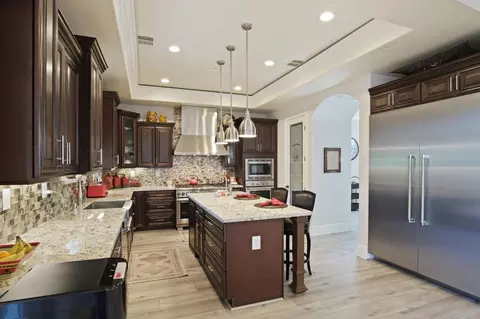 Kitchen - 3205 Hillglen Ave, Modesto, CA 95355 photo 3 of 5