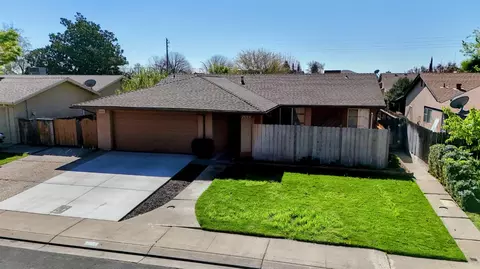 2604 Lincoln Oak Ct, Modesto, CA 95355