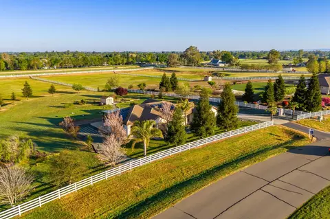 View/Area - 9240 Stablegate Rd, Wilton, CA 95693 photo 6 of 11