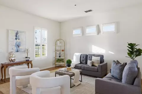 Living - 9240 Stablegate Rd, Wilton, CA 95693 photo 1 of 2