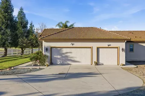 Exterior - 9240 Stablegate Rd, Wilton, CA 95693 photo 10 of 10