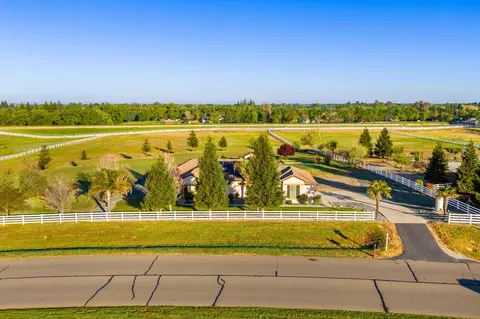 View/Area - 9240 Stablegate Rd, Wilton, CA 95693 photo 9 of 11
