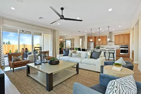 Living - 2278 Dilip Dr, Manteca, CA 95337 photo 2 of 2