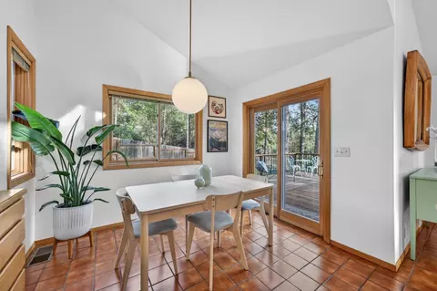 Dining - 18370 Norlene Way, Grass Valley, CA 95949 photo 1 of 2