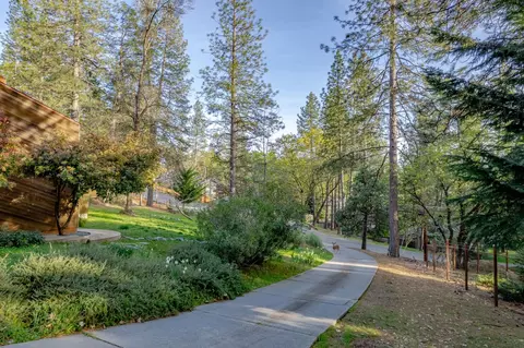 Exterior - 18370 Norlene Way, Grass Valley, CA 95949 photo 3 of 9
