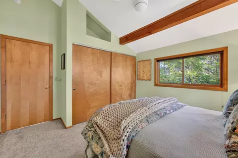 Bedroom - 18370 Norlene Way, Grass Valley, CA 95949 photo 4 of 6