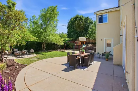 Exterior - 848 Morningside Dr, Folsom, CA 95630 photo 9 of 15