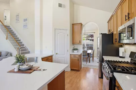 Kitchen - 848 Morningside Dr, Folsom, CA 95630 photo 2 of 3