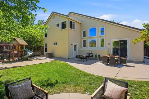 Exterior - 848 Morningside Dr, Folsom, CA 95630 photo 10 of 15